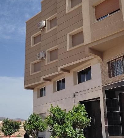 Logement Familial 2 Selouane 外观 照片